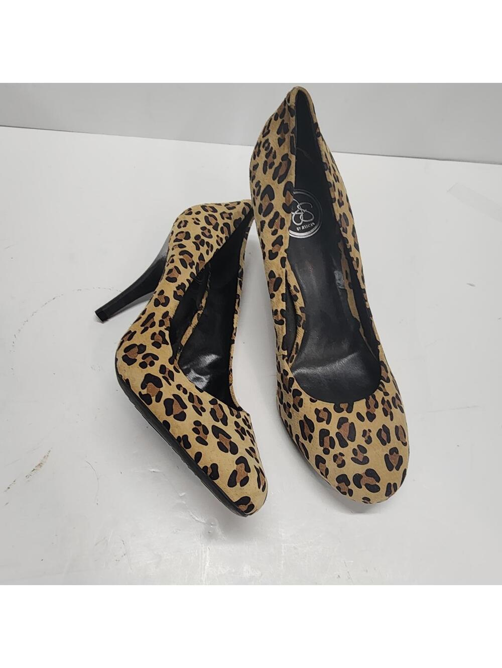 New Jessica Simpson 10 leopard 4" fabric